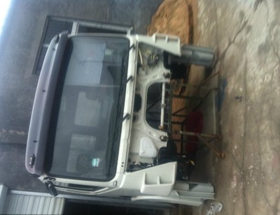 專業供應尼桑混凝土攪拌機駕駛室，一站式采購平臺汽配人網詳解